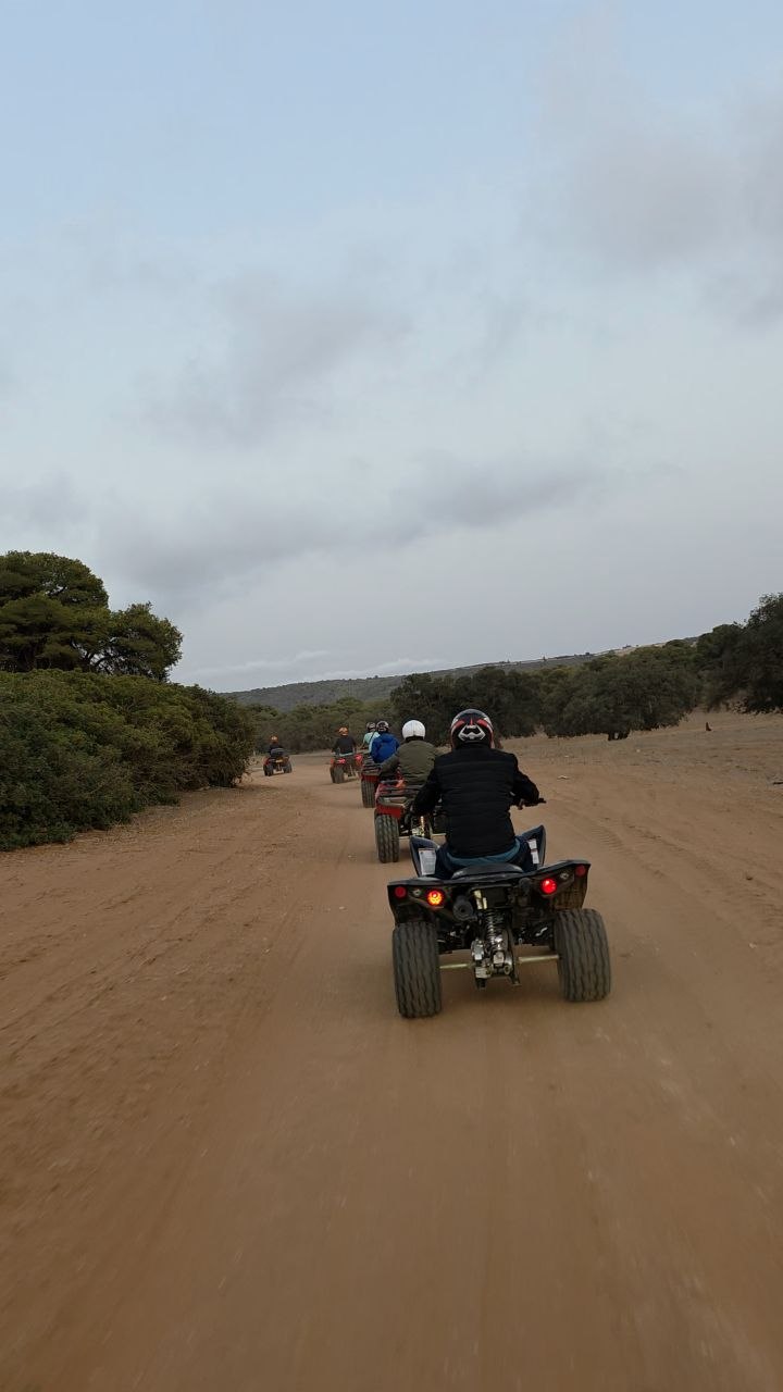 Group adventure moment